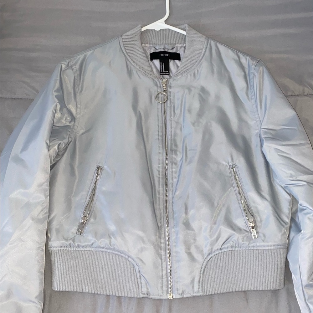 Bomber jacket - Picture 1 of 2